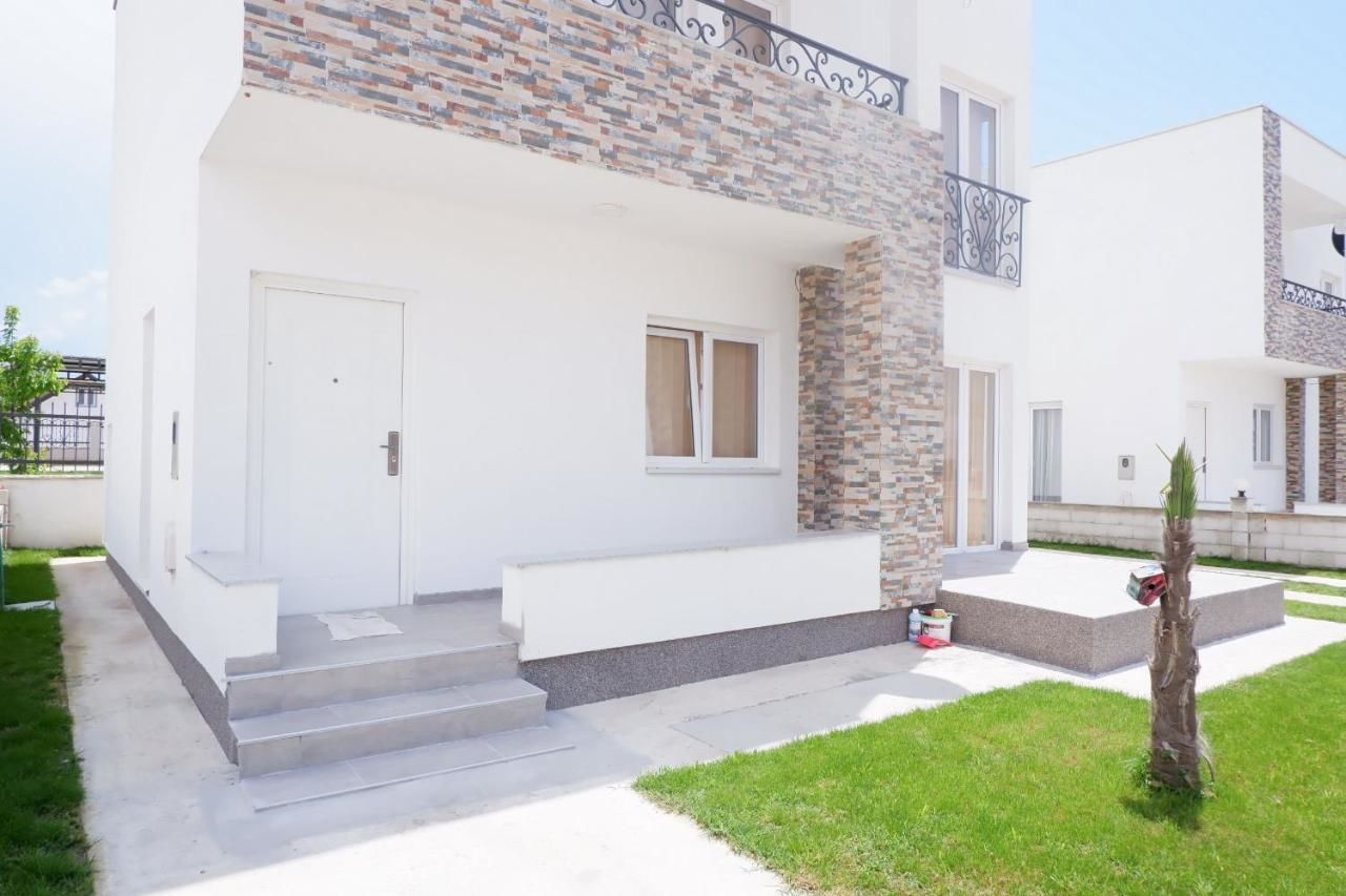 Дома для отпуска Modern house feels like home Ulcinj Дони-Штой
