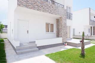 Дома для отпуска Modern house feels like home Ulcinj Дони-Штой Дом с 4 спальнями-12