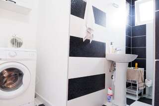 Дома для отпуска Modern house feels like home Ulcinj Дони-Штой Дом с 4 спальнями-18