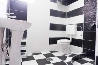 Дома для отпуска Modern house feels like home Ulcinj Дони-Штой Дом с 4 спальнями-32