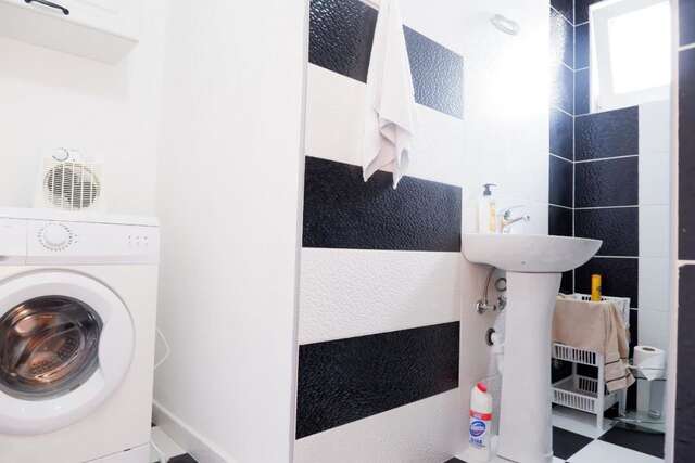 Дома для отпуска Modern house feels like home Ulcinj Дони-Штой-20